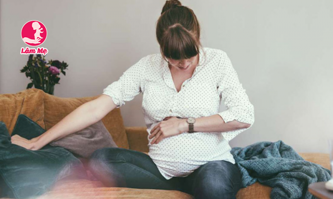 Đau dạ dày 3 tháng cuối thai kỳ có nguy hiểm không?